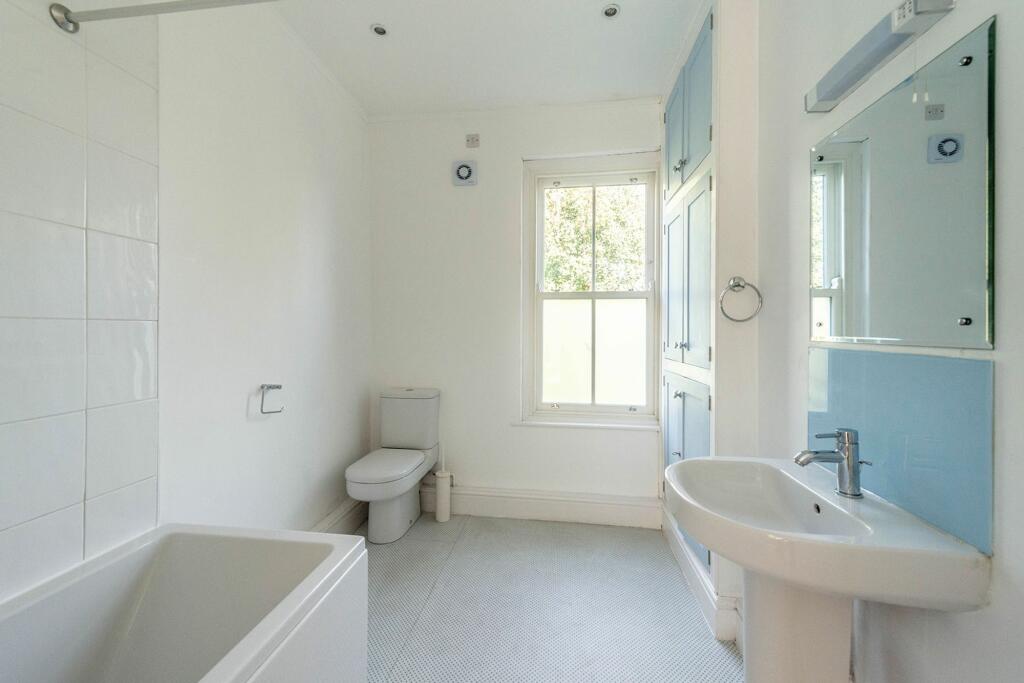 BEDROOMS AND BATHROOMS