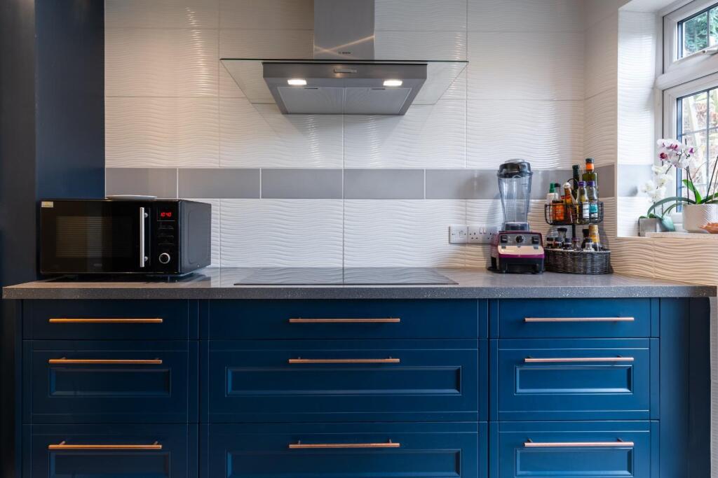 kitchen-5.jpg