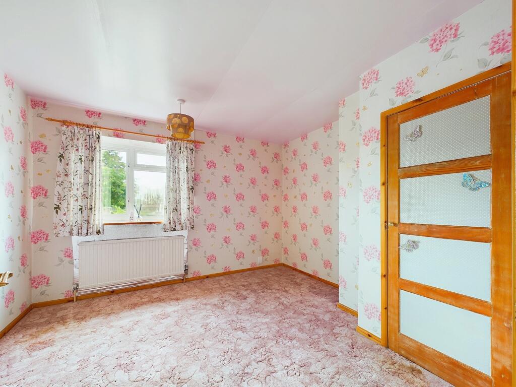 CAM01338G0-PR0073-STILL009