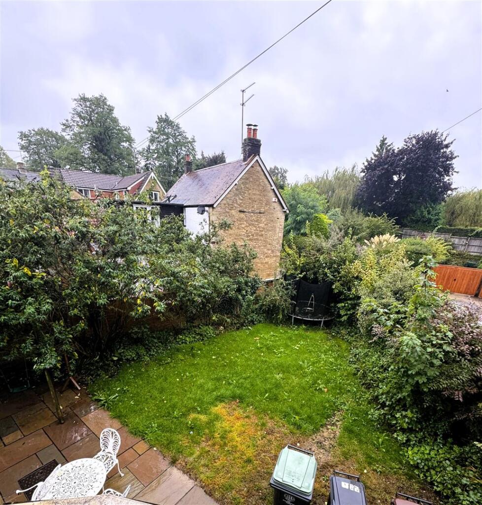 garden2.jpg