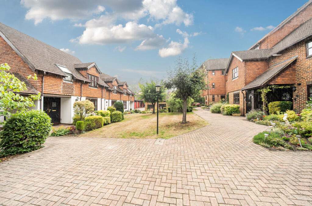 1330713-24-688239...