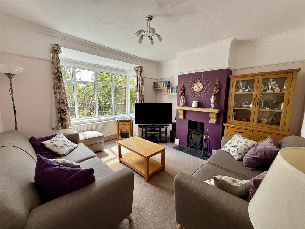 Sitting Room: