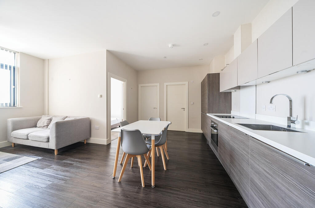 3-6821c10d6d86c-1...