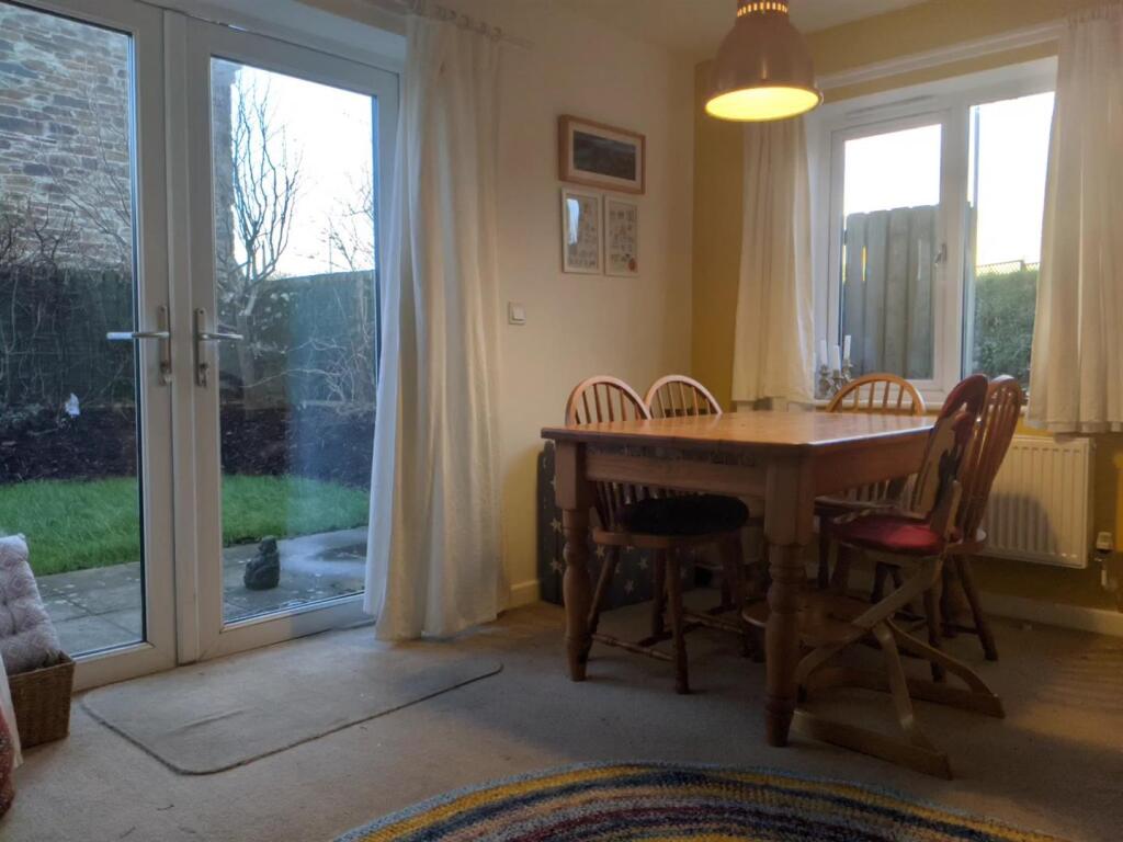 Dining Area.jpg