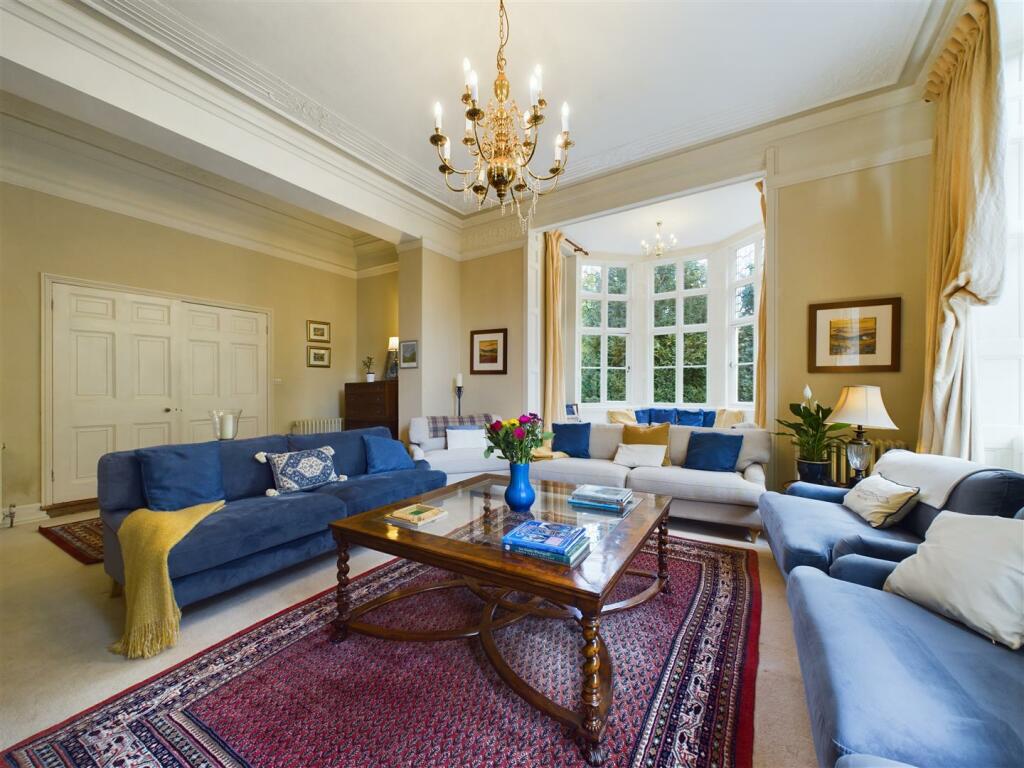 DRAWING ROOM