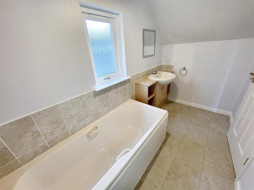 Ensuite Bathroom