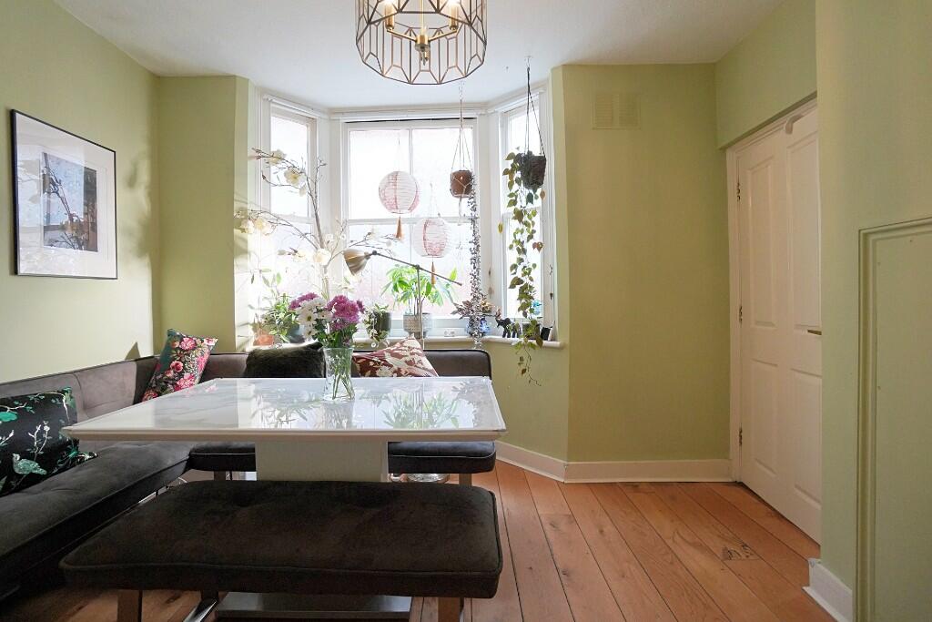 Breakfast room
