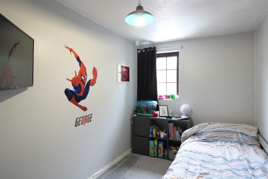 bed1.JPG