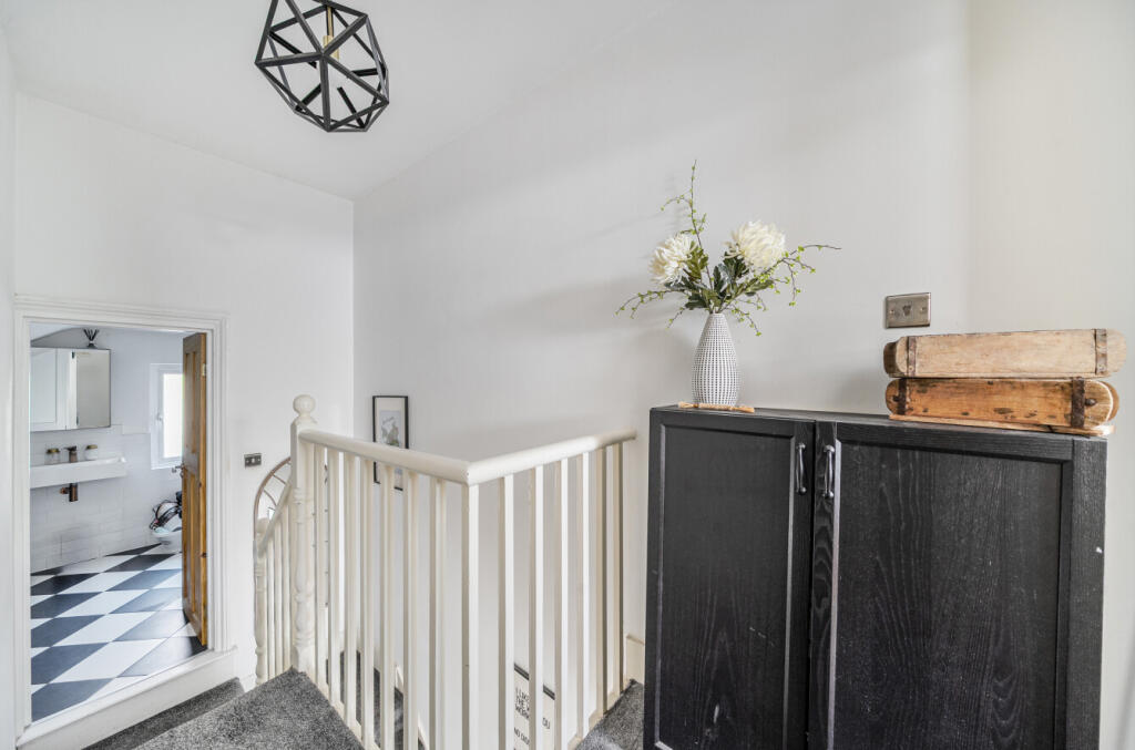 1369409-13-691b63...