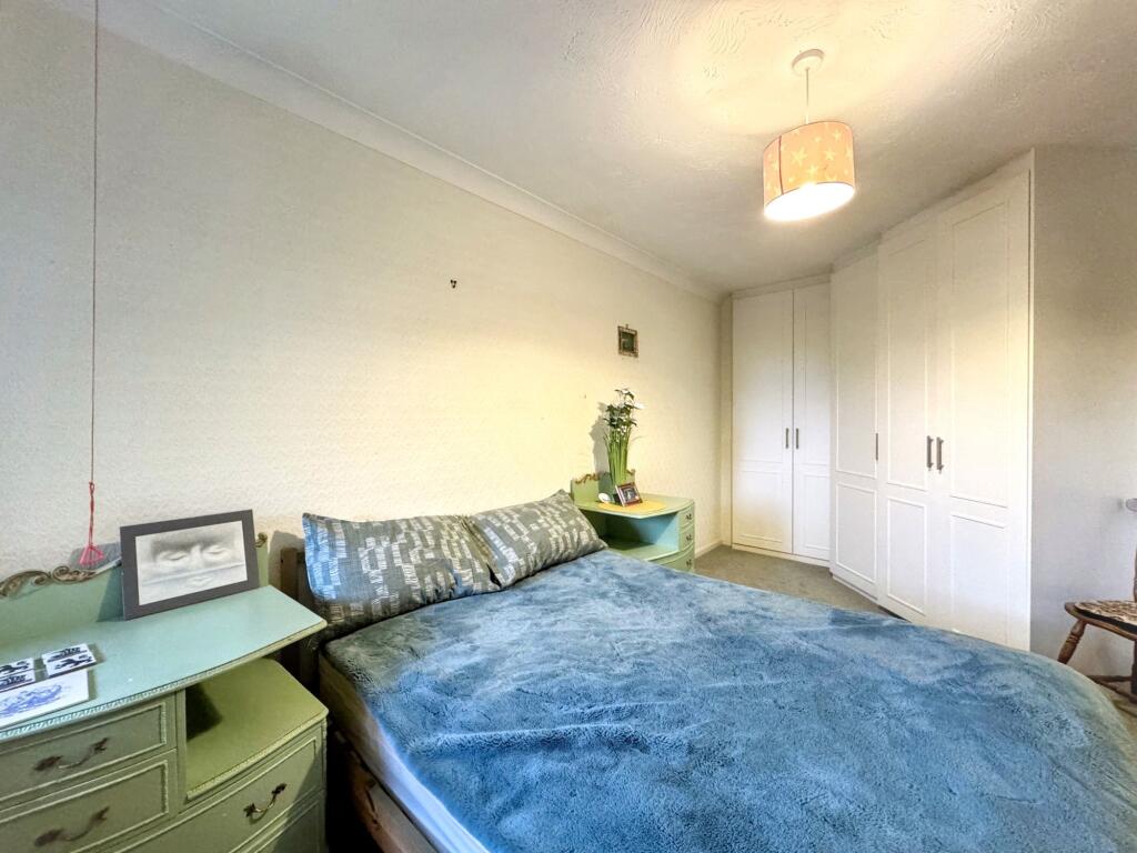 Double Bedroom