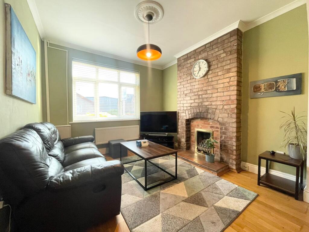 PHOTO-2025-06-10-19-04-23