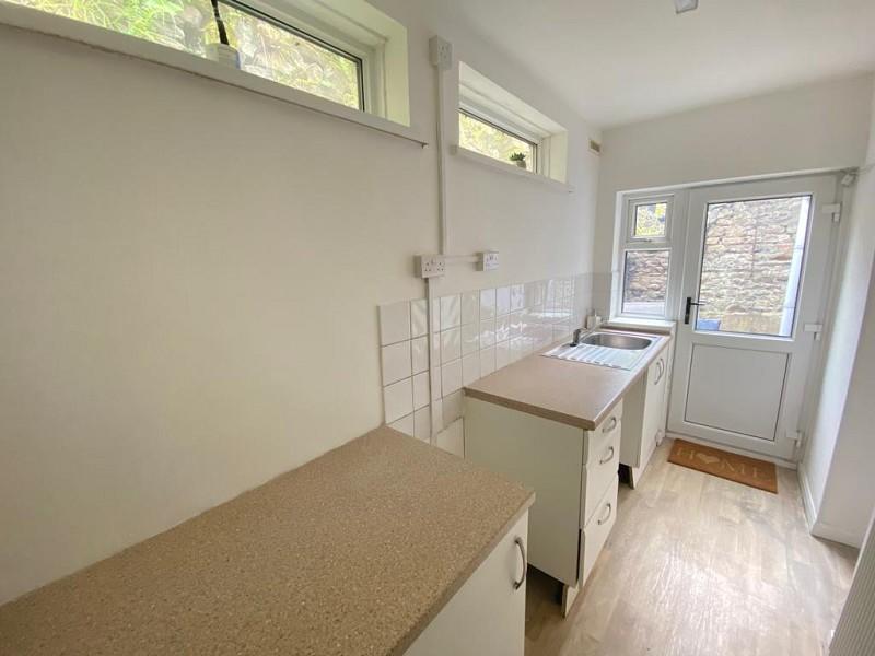 Second Kitchen / Utility Room