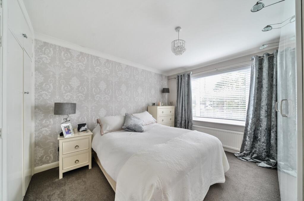 EweMove Harrogate Bedroom 1