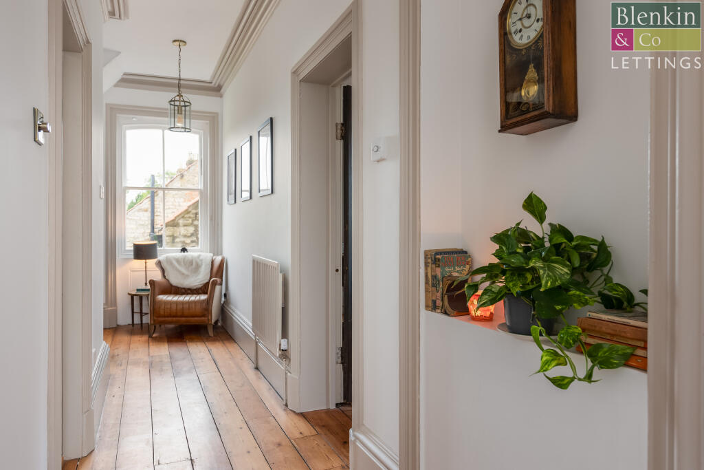 Hovingham Country House Landing-2