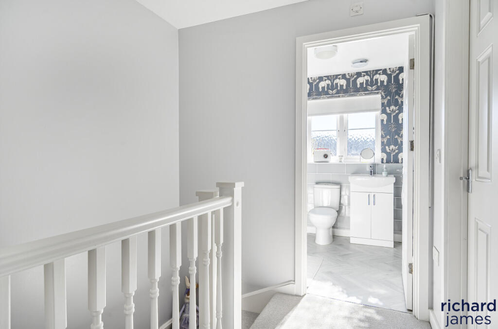 b8345eef384a4b1ca3a8dfa64290d691