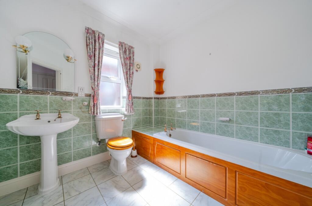 1306590-2-684846a443bd6