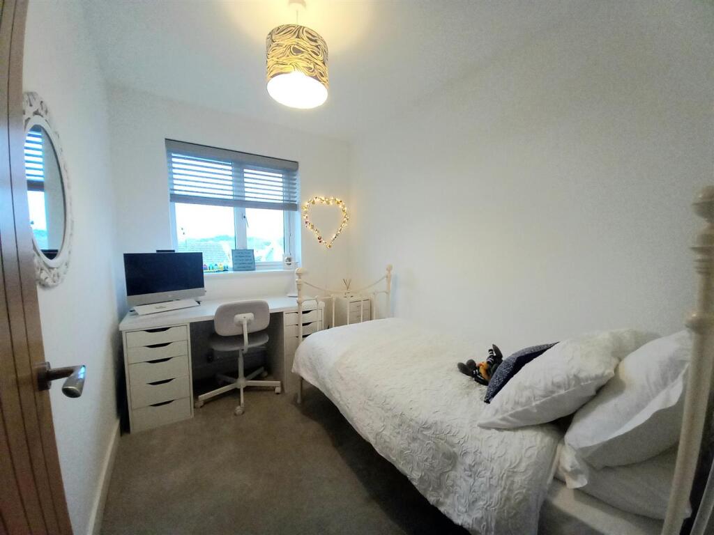 16 Atlanta Bed 3.jpg