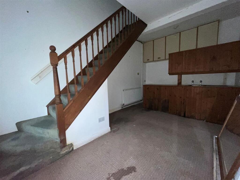 lounge.jpg