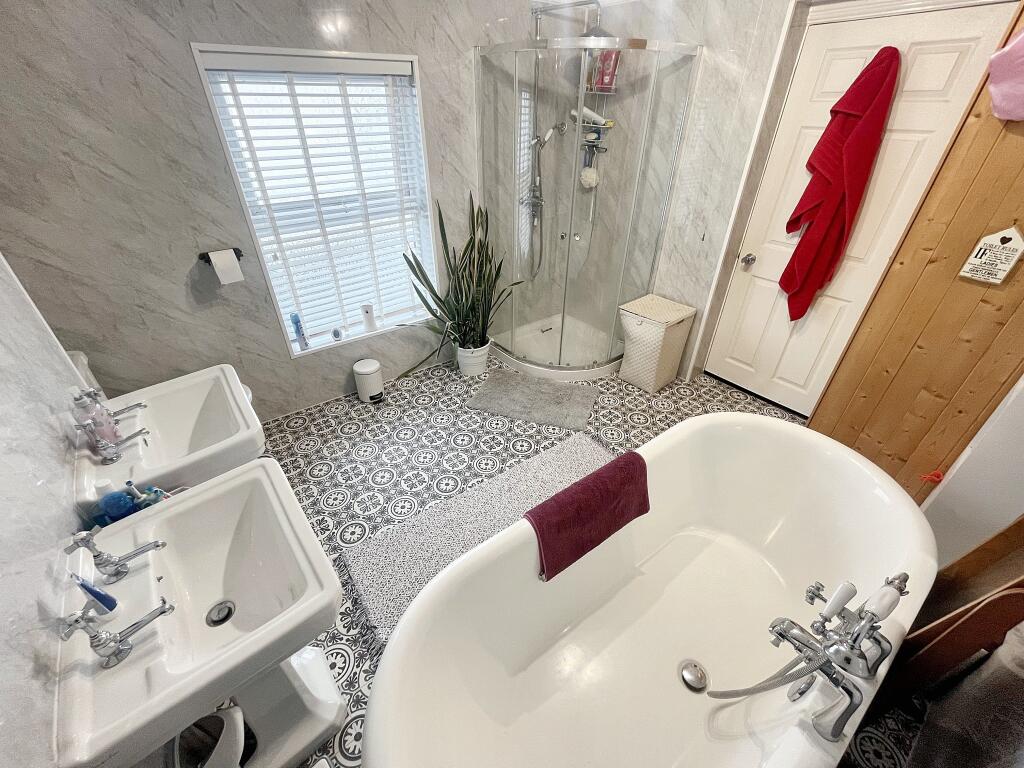 Bath2