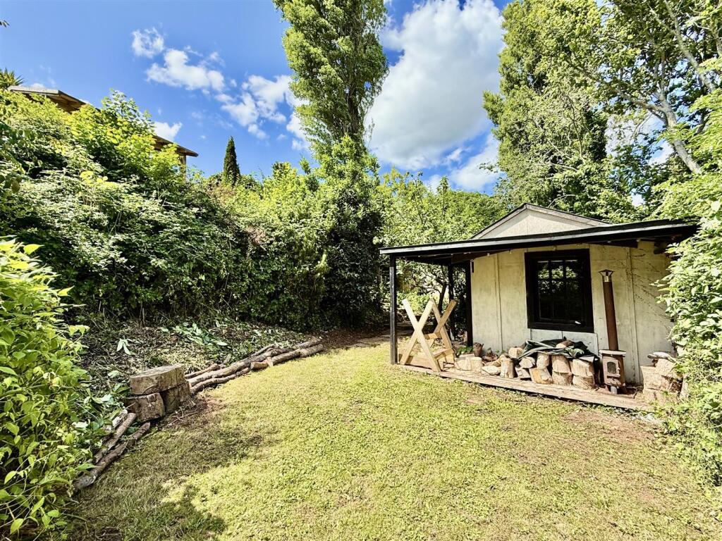 Lower 'Secret Garden'.jpg