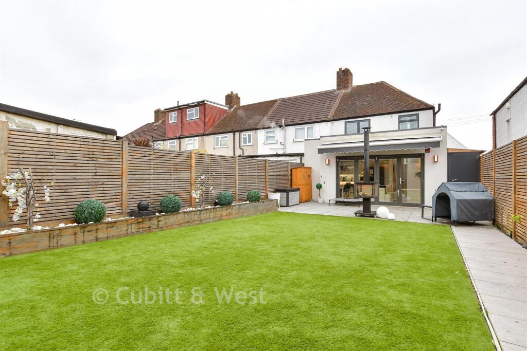 Bramblewood Close, Carshalton, Surrey