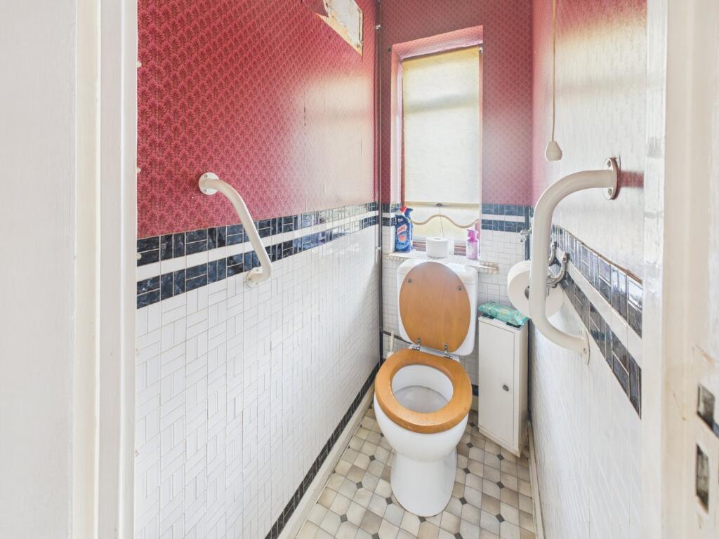 Separate Wc