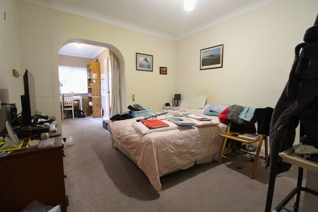 bed 1