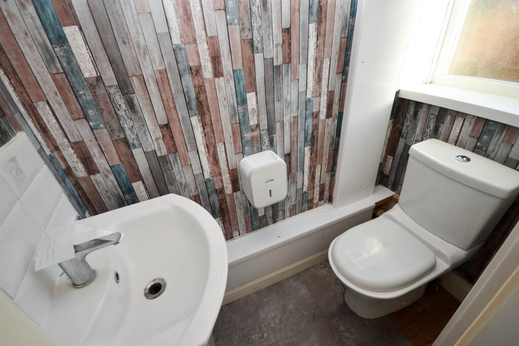 Ground Floor Wc