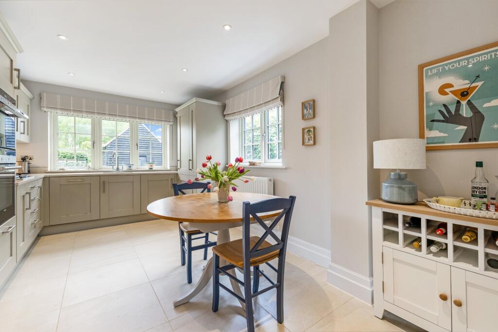 Kitchen/Dining Room