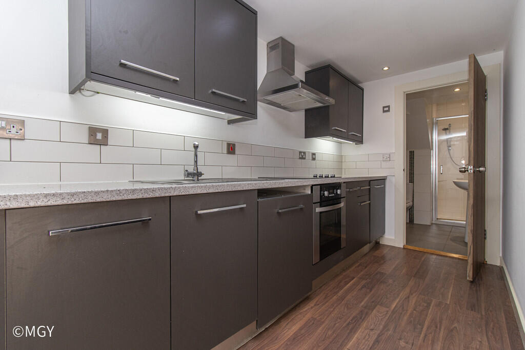 5, 74 Stacey Road...