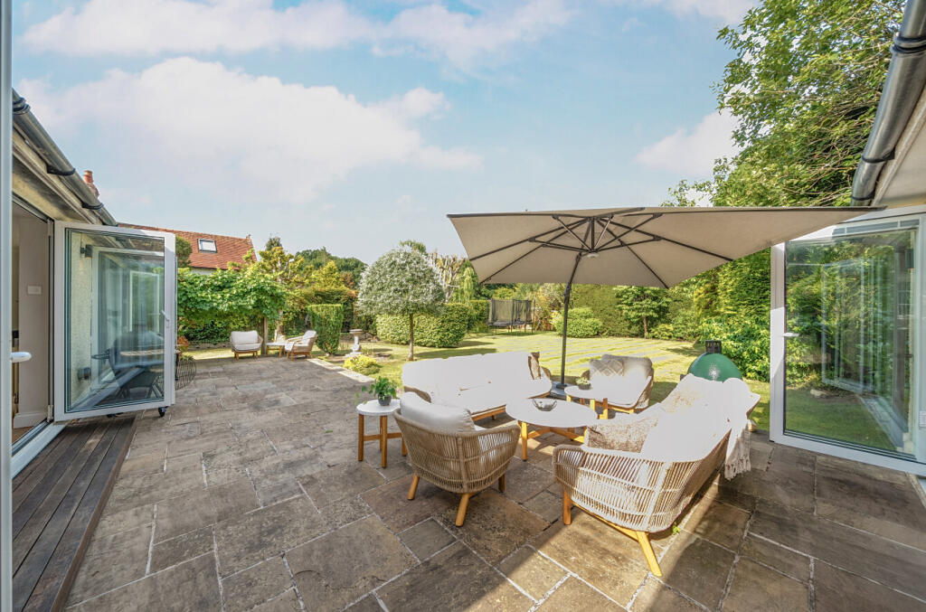 1336618-7-6896064...