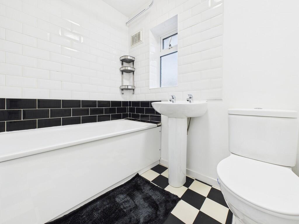 CAM02854G0-PR0473...