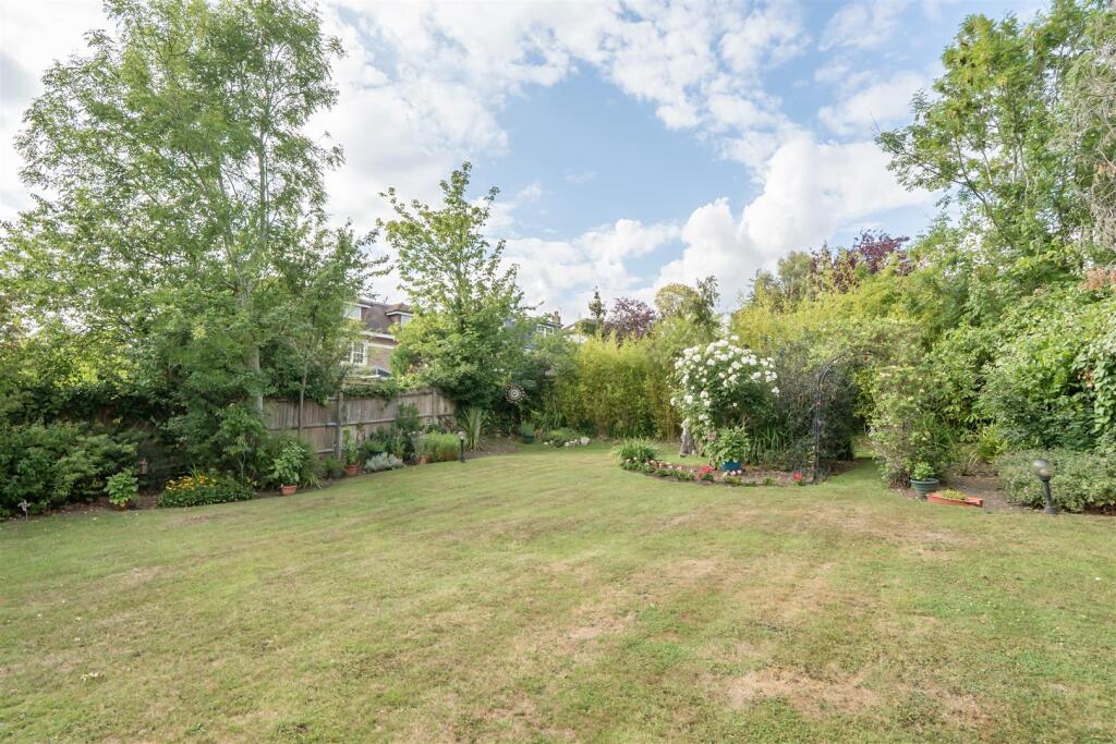 Garden: