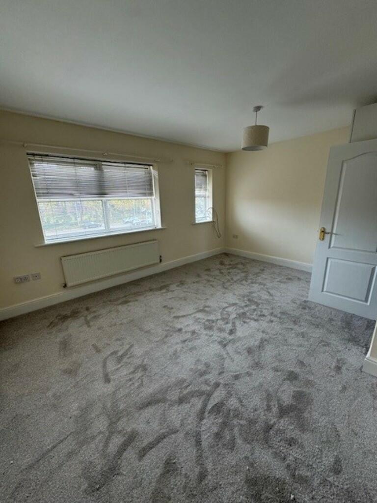 bedroom x3