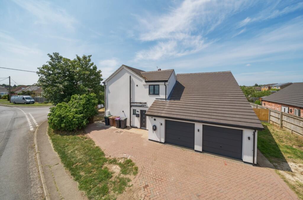 1306754-1-684c591671b5d-ARW