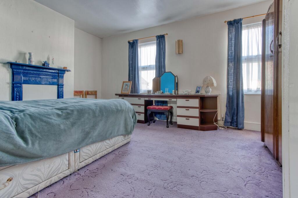 Greenway Avenue (12)