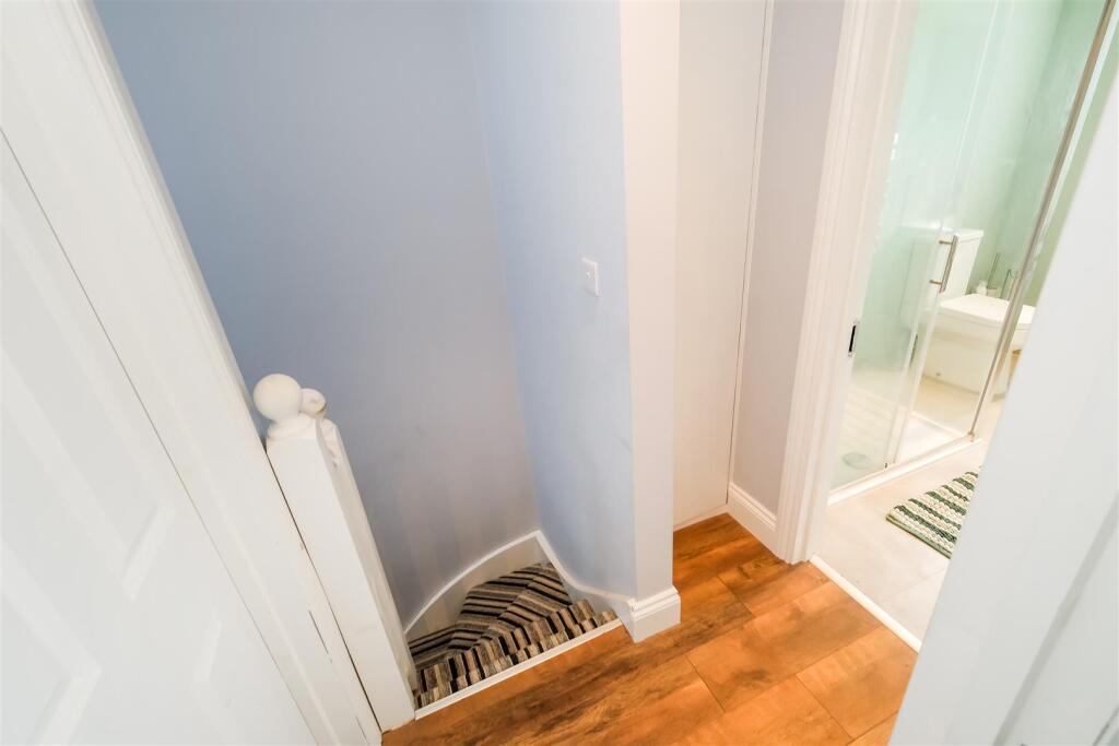 134 Gloucester Road-28.jpg