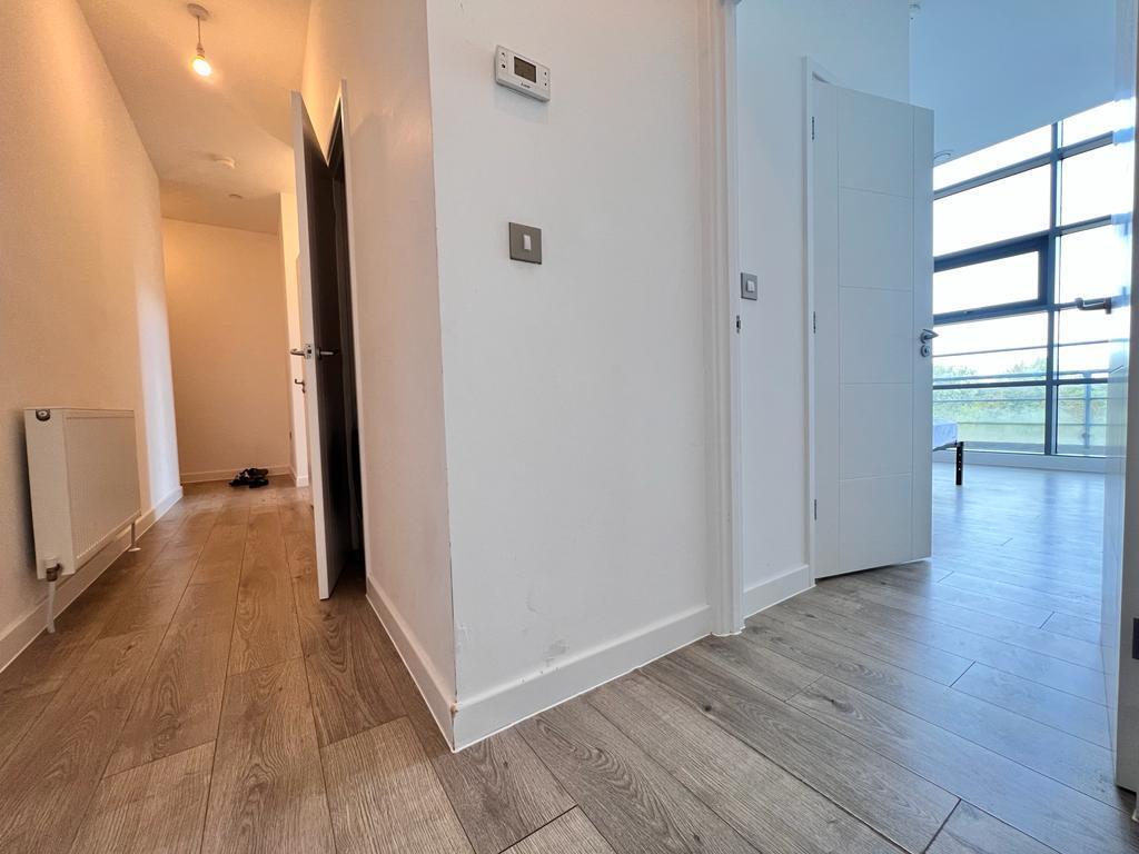 2 Bed two bath flat to rent in Harlow, Maxwellprop