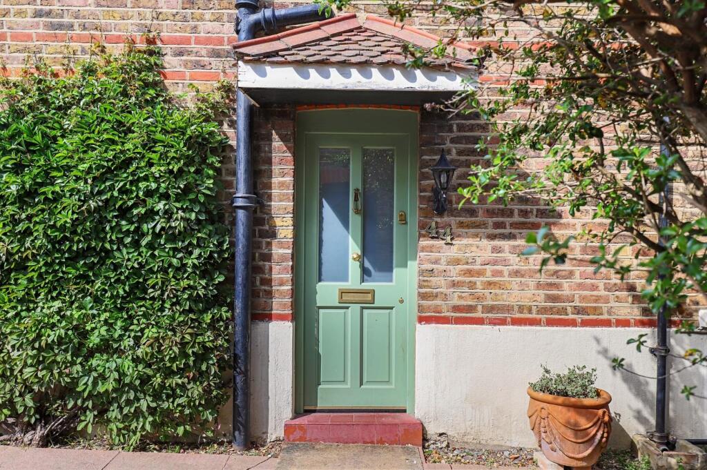 04-0d18JHPropWorld - 12 Byne Road - 11 (1).JPG