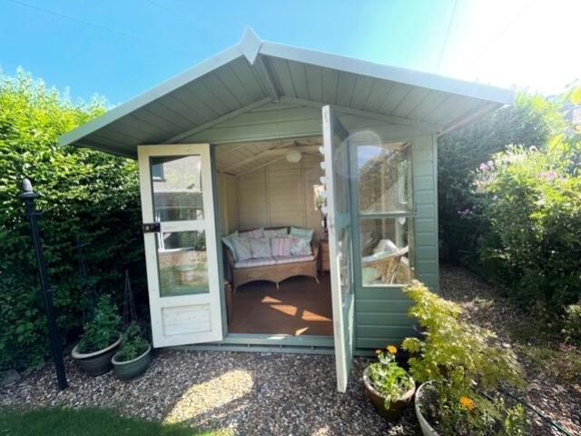 SummerHouse.,jpg
