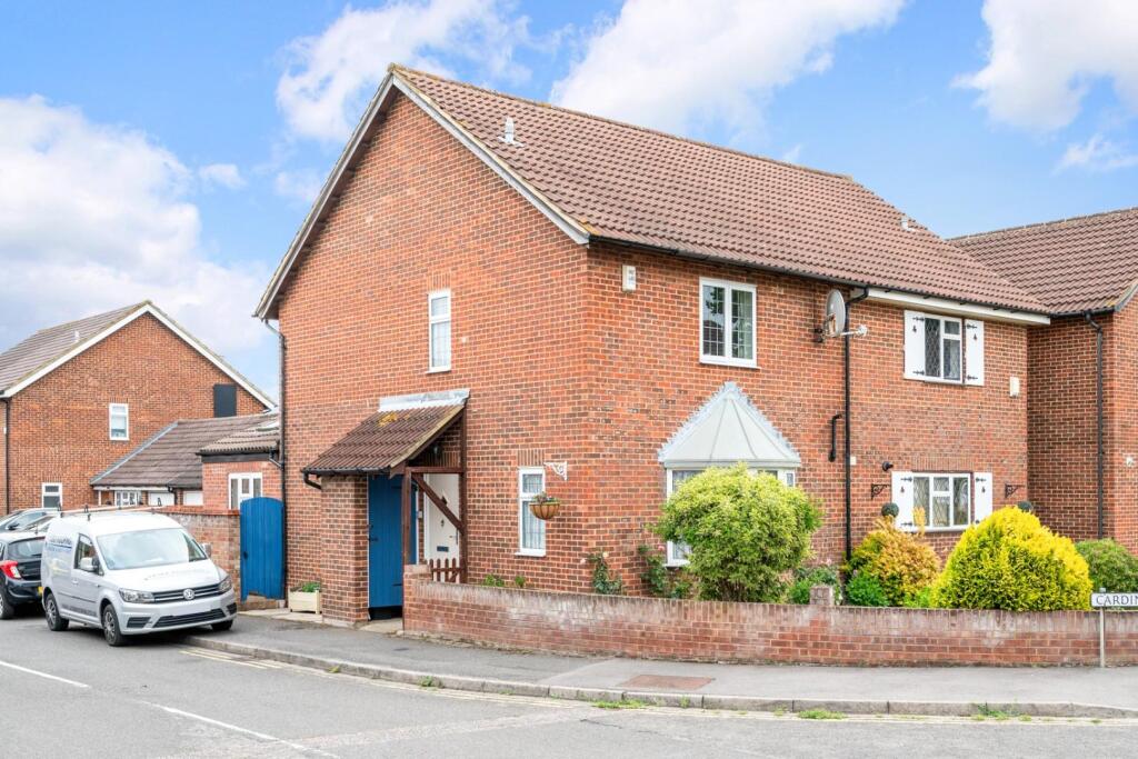 CARDINAL CLOSE (15).jpg