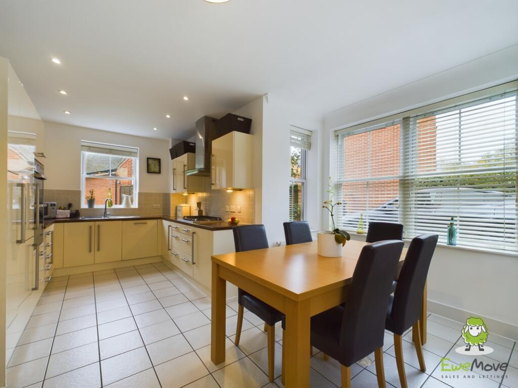 Kitchen - Diner 
