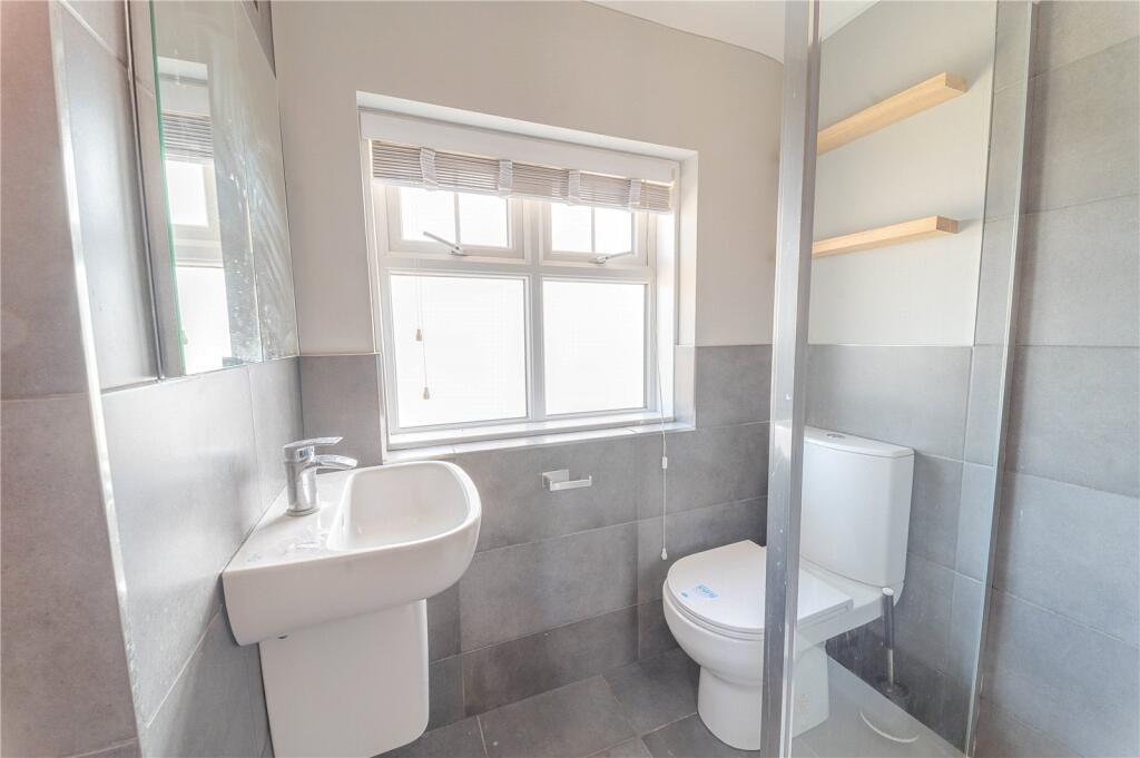 Family Shower Room