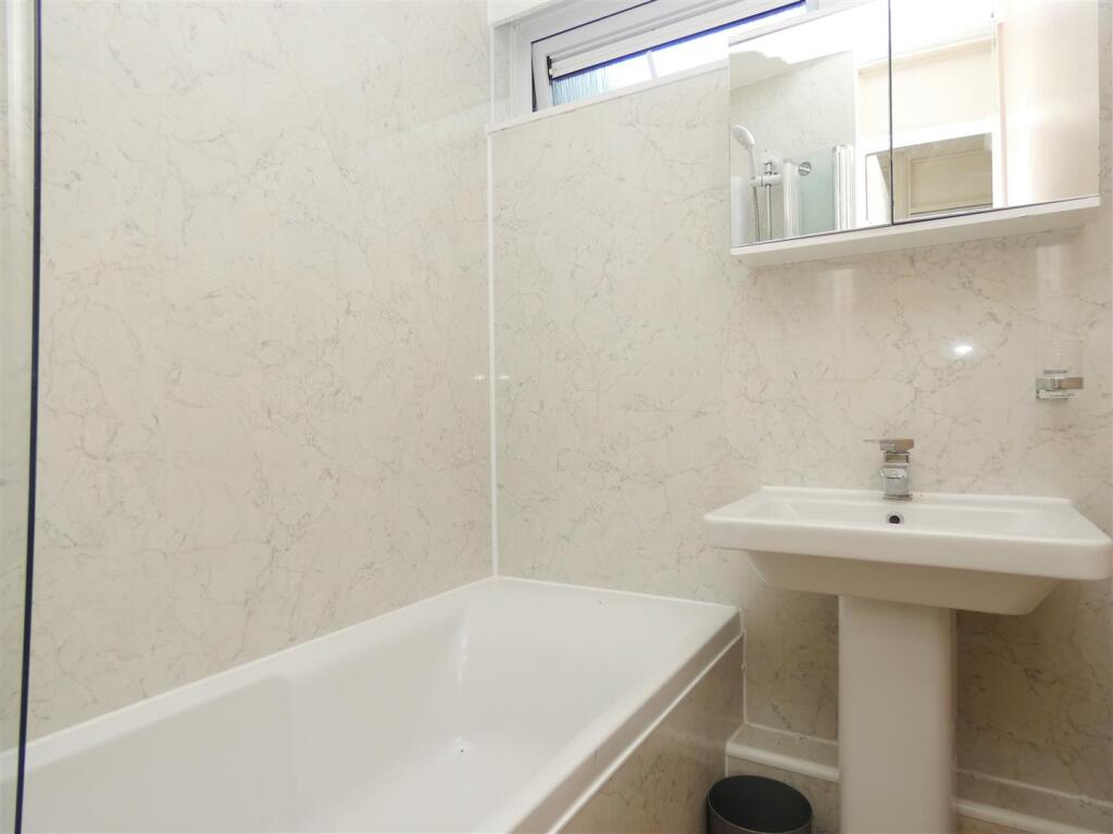 general 14645834_448