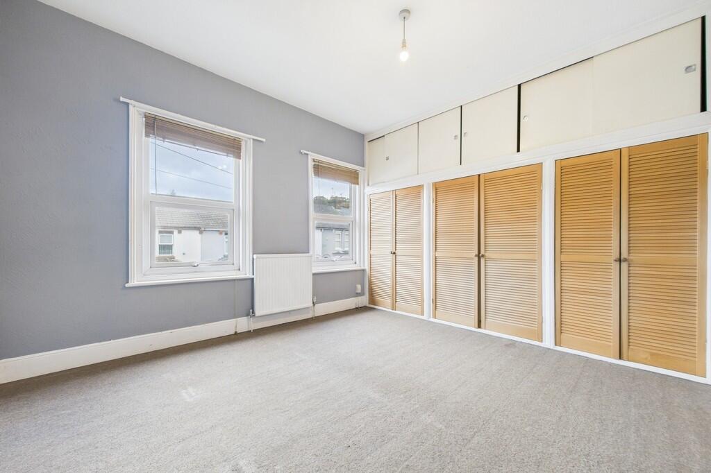 CAM01085G0-PR0528...