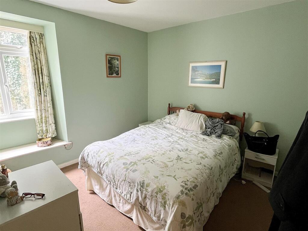 Bedroom.jpg