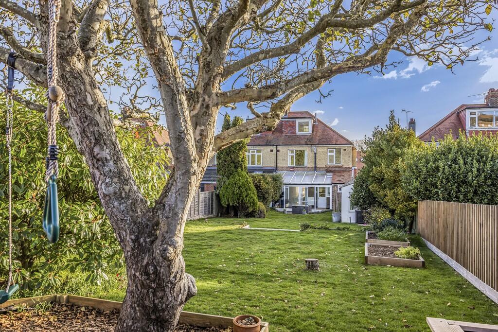 13 Grant Road, Fa...