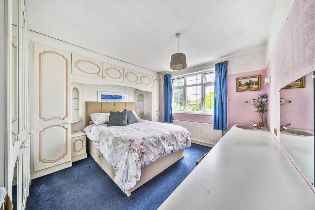 1320276-11-686c05...