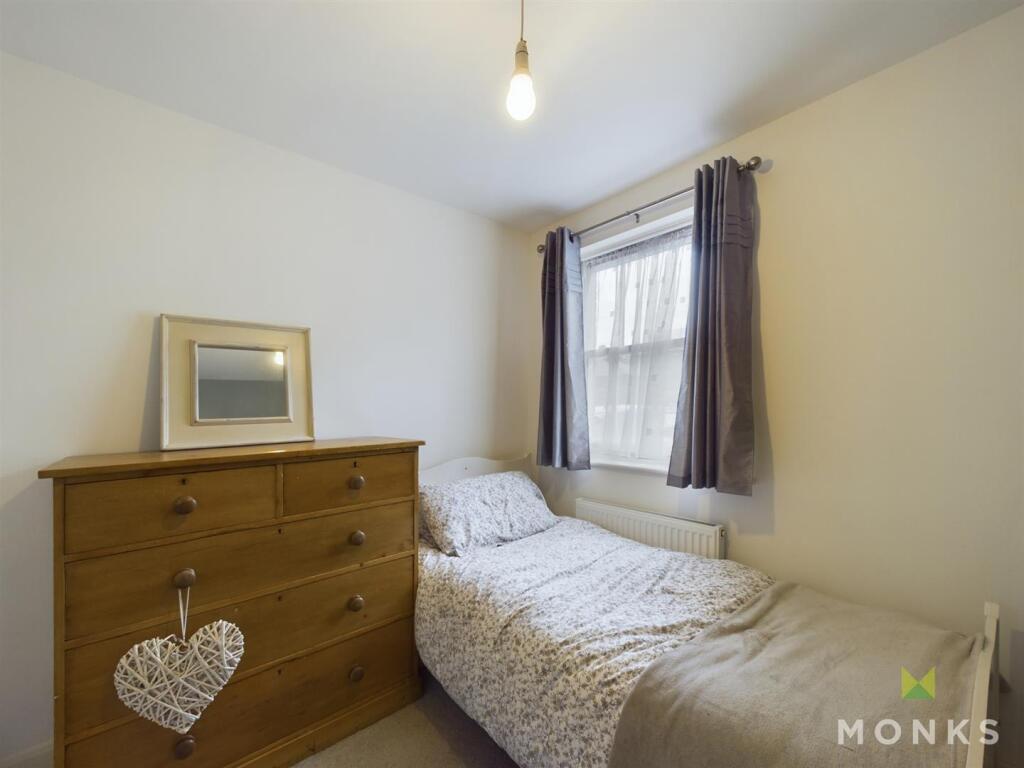 CAM01348G0-PR0458-STILL002.jpg