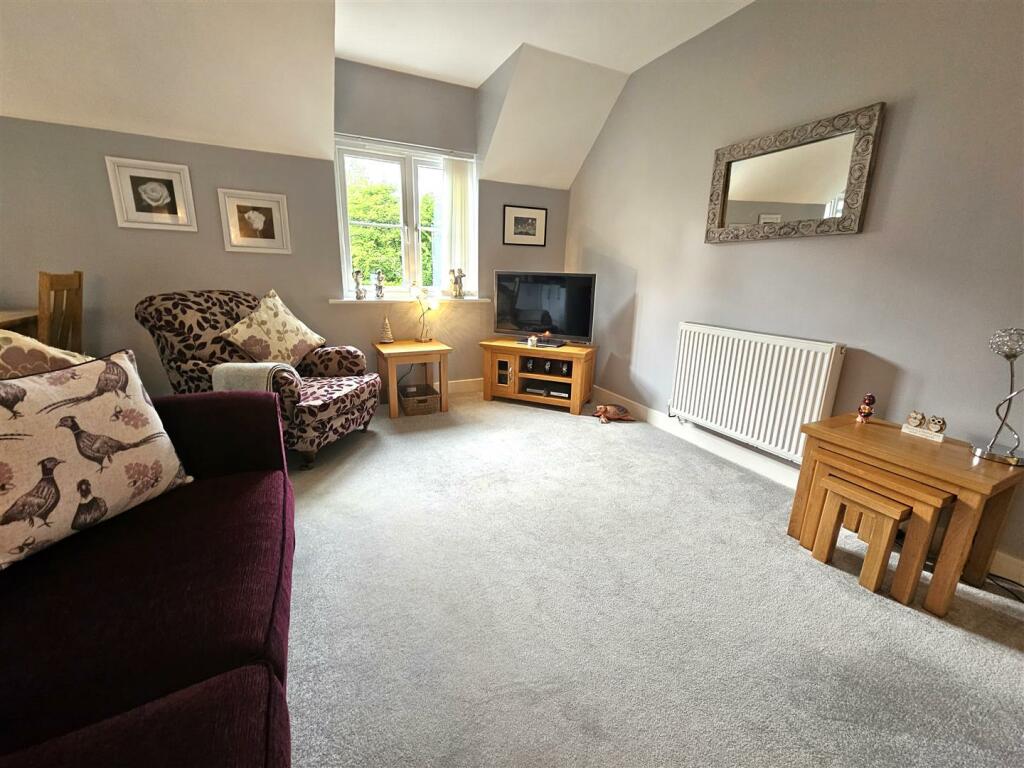 Living Room.jpg